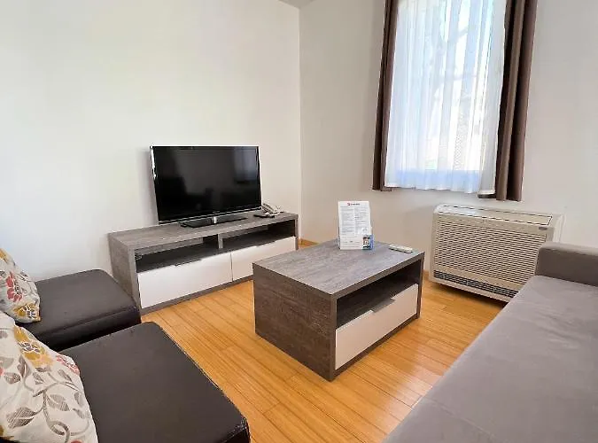 Premium Διαμέρισμα Petrcane