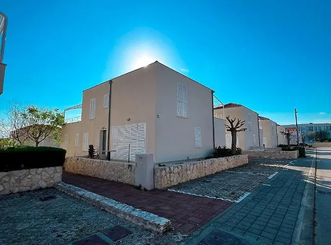 Premium Διαμέρισμα *